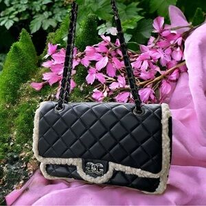 Gilda Paris Quilted Fur Baguette Purse Crossbody Sbhoulder Bag